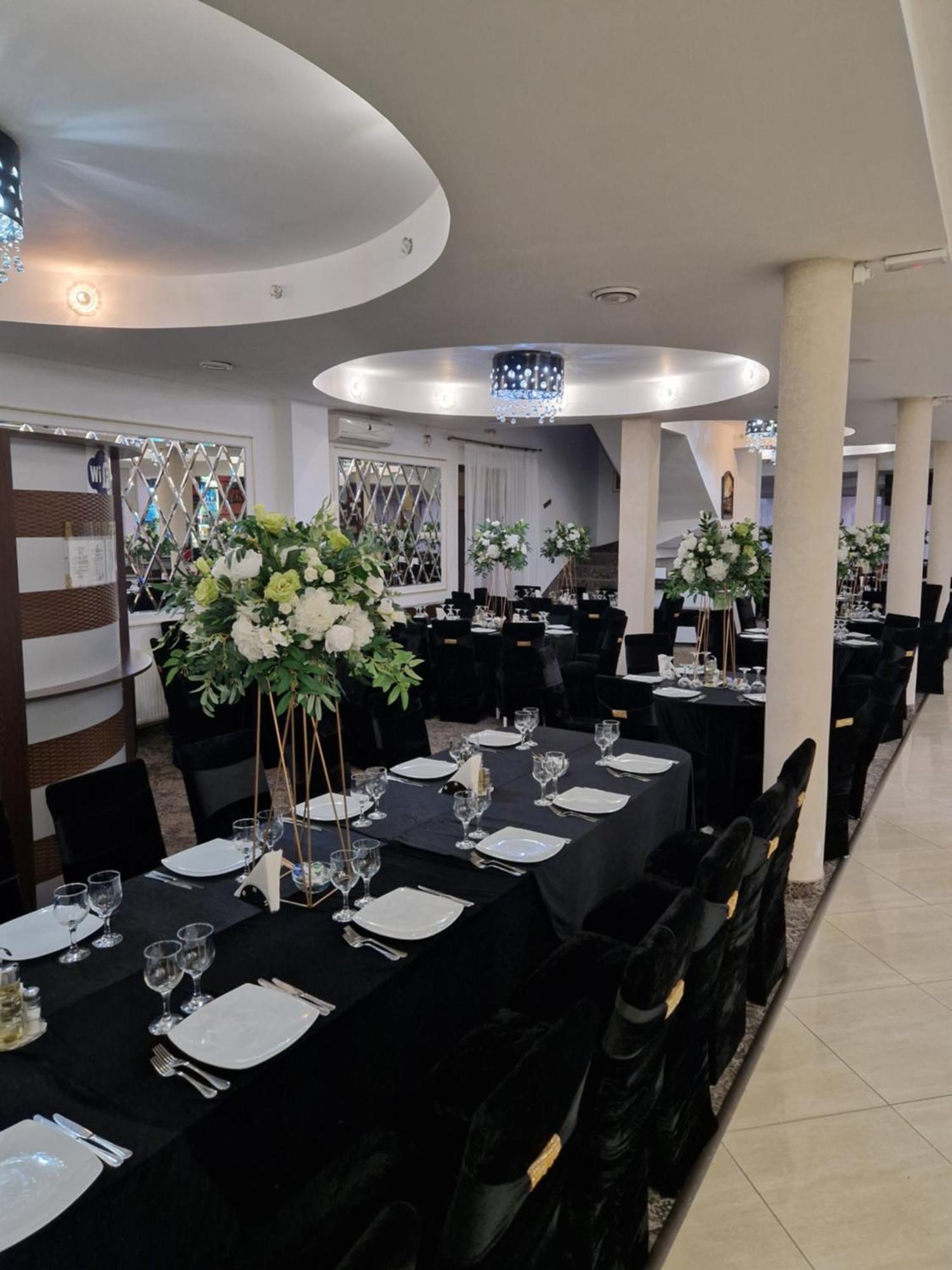 Caprice Deluxe Accomodation دروبيتا تورنو سيفيرين المظهر الخارجي الصورة